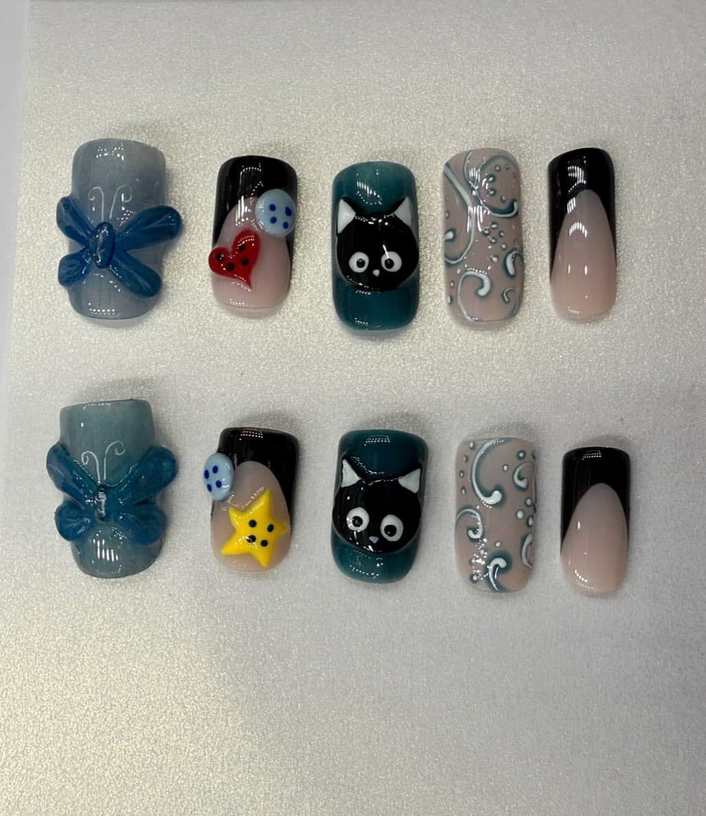 Black french tip cat nails 🐈‍⬛