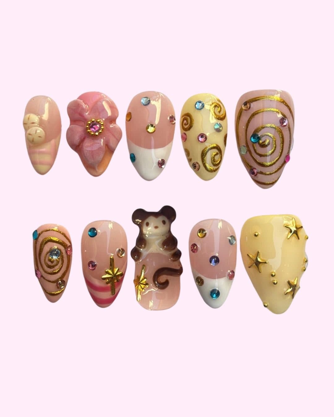 Colorful monkey nails 🐒