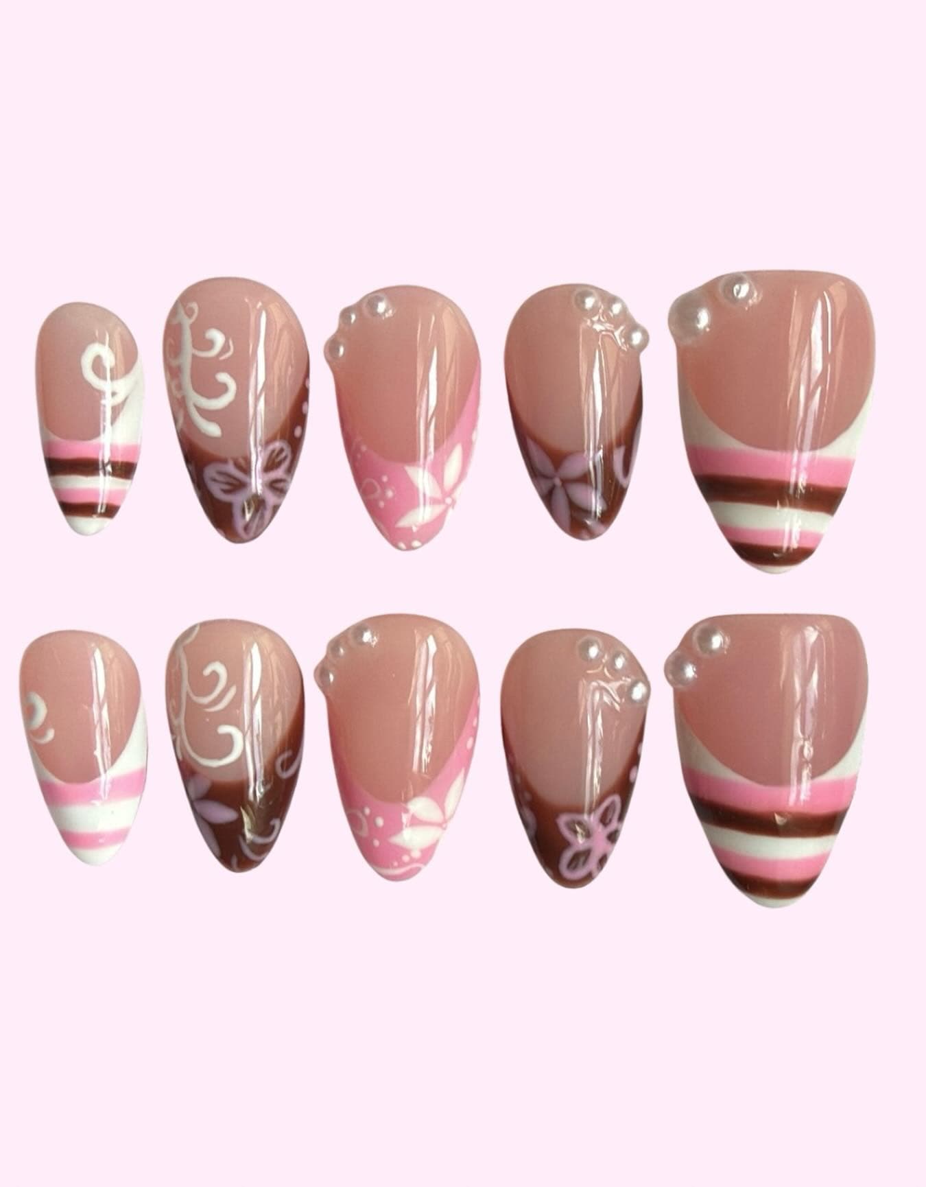 Neapolitan french tips 🍦